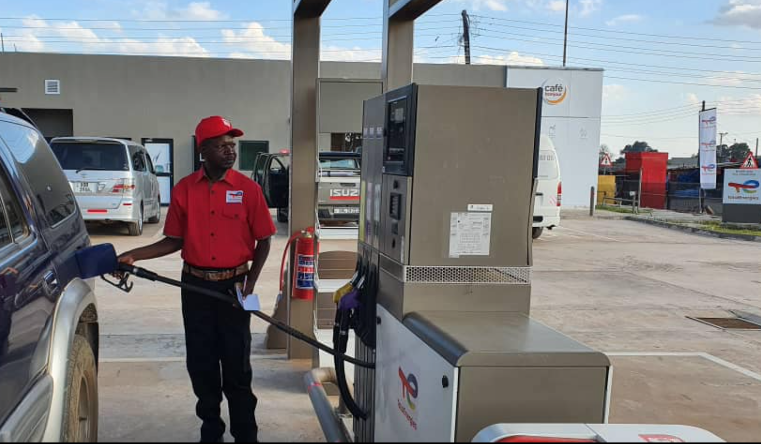 6 conduct money heist at Total Energies filling station Zambia News
