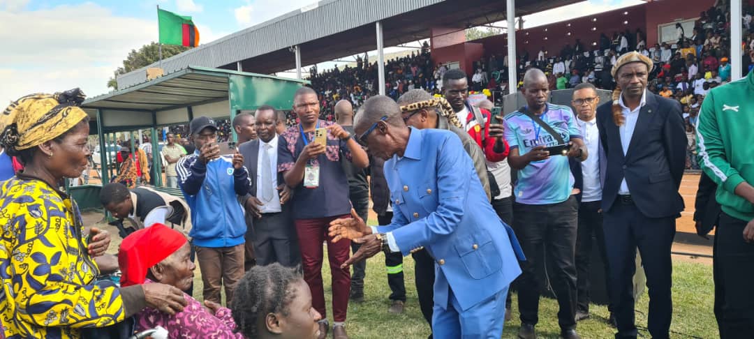Mpezeni calls out FAZ: what wrong has Fashion done?