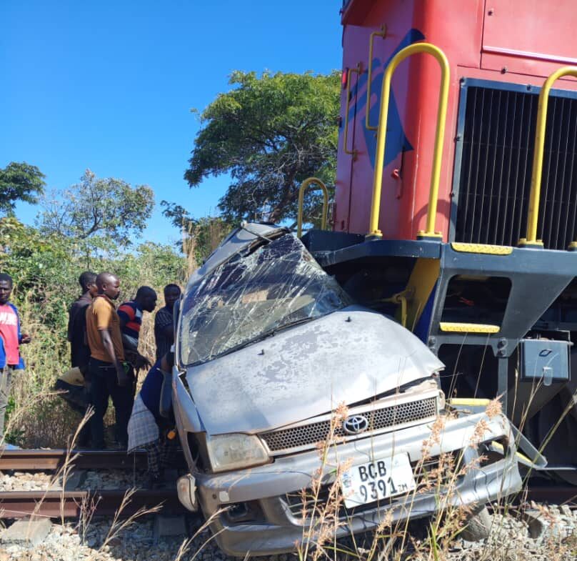 8 die in Mpika rail crossing accident