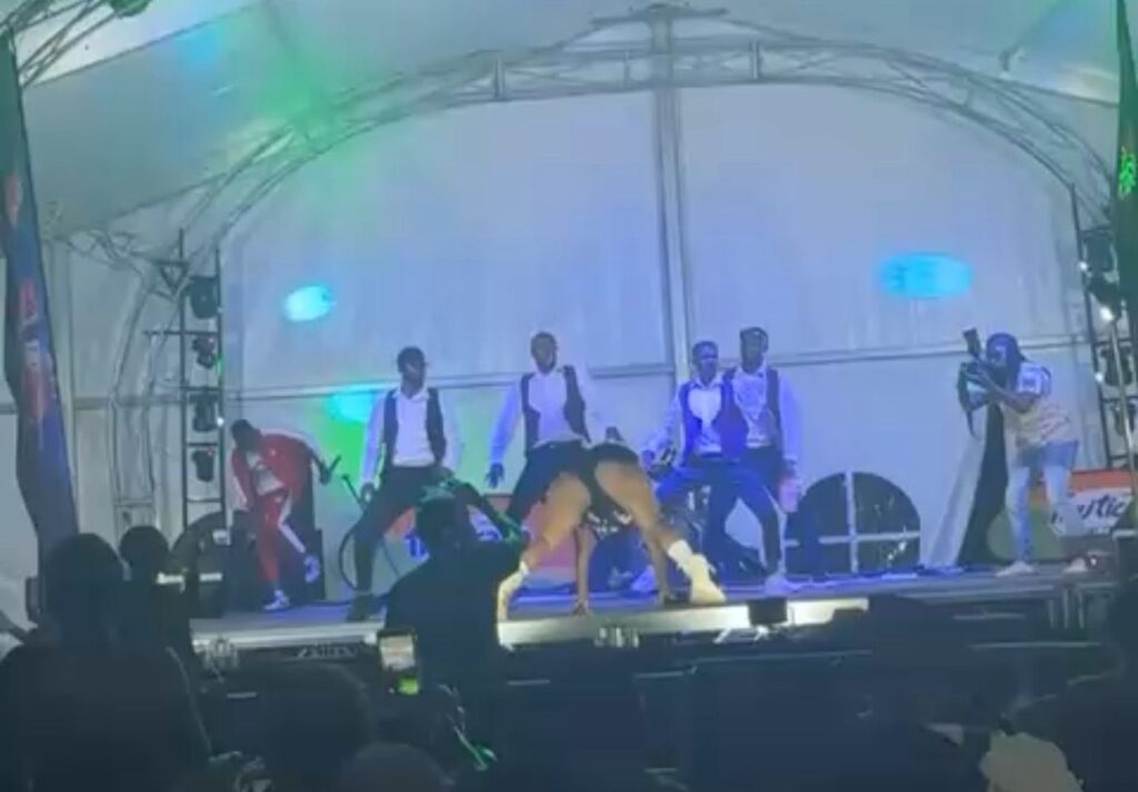 female rapper BB Roxy on stage performing