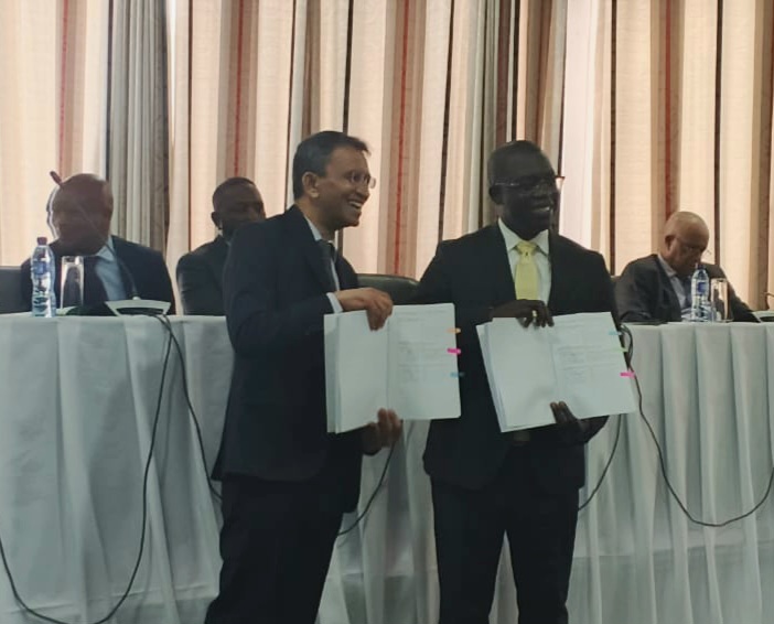 Govt signs 3 concessionaire agreements to boost trade, economic development
