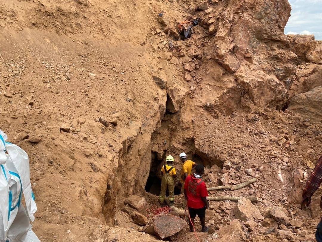 5 miners still trapped at Mumbwa gold mine – Kabuswe